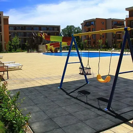 Апартамент In Holiday Fort Golf Club Слънчев бряг